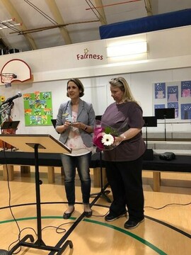 Marlene Crippin with ASCA Director Jacquie Surgenor (left)