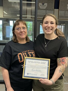 Greta Gerstner with ASCA Vice President Meagan Parisian (right) 